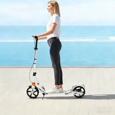 Trottinette pliable blanche pour adulte